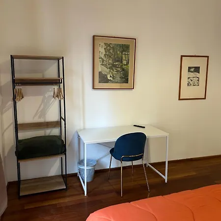 Cavour 142 Guest house La Spezia