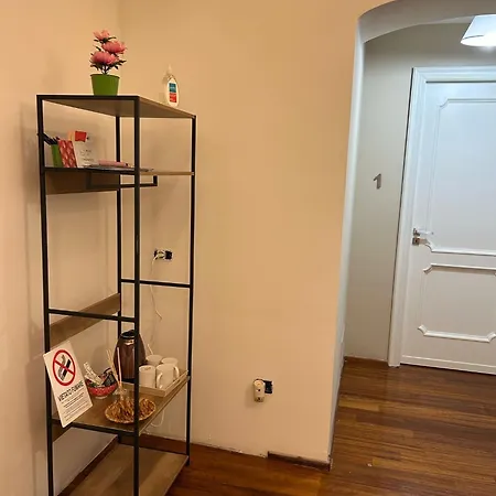 Cavour 142 3* 라스페치아